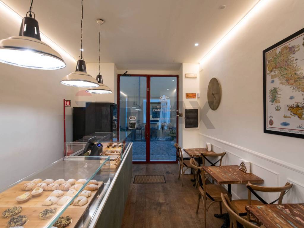 negozio in vendita a Senigallia