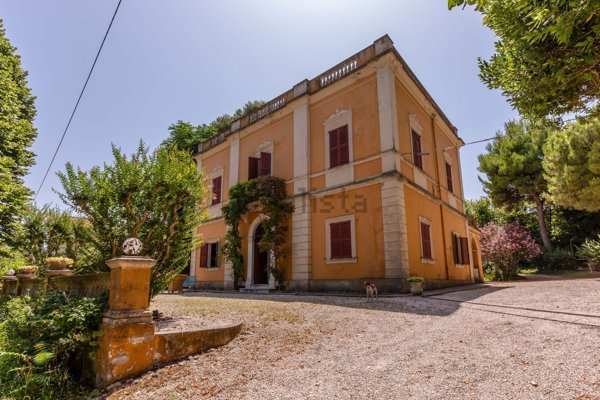 casa indipendente in vendita a Senigallia