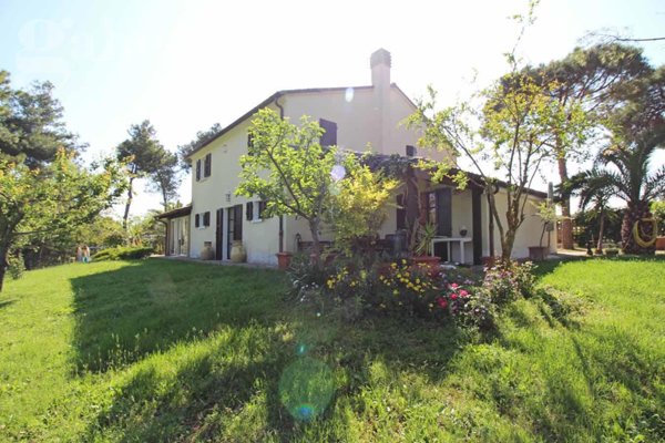 casa indipendente in vendita a Senigallia