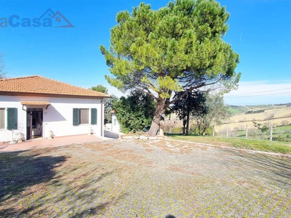 casa indipendente in vendita a Senigallia