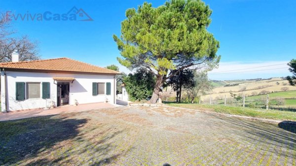 casa indipendente in vendita a Senigallia