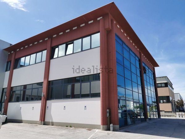 ufficio in vendita a Senigallia
