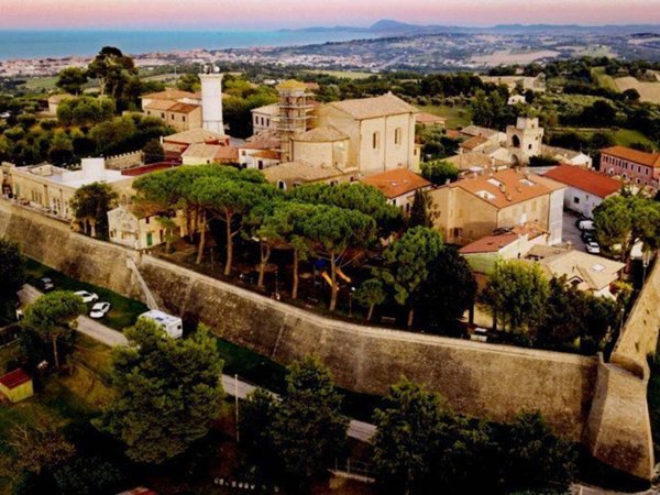 appartamento in vendita a Senigallia in zona Scapezzano