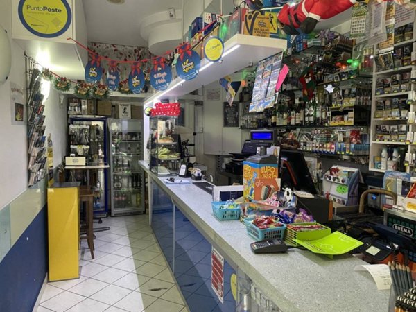 negozio in vendita a Senigallia