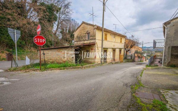 appartamento in vendita a Senigallia in zona Cannella