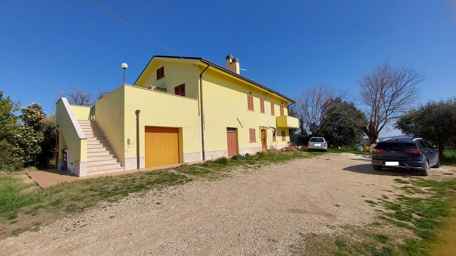 casa indipendente in vendita a Senigallia in zona Roncitelli