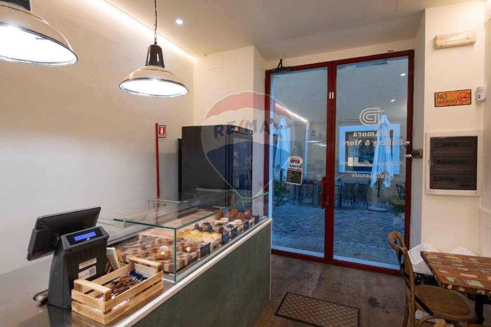 negozio in vendita a Senigallia