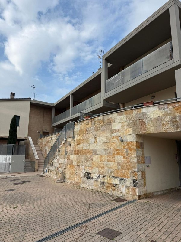 appartamento in vendita a Senigallia in zona Borgo Passera