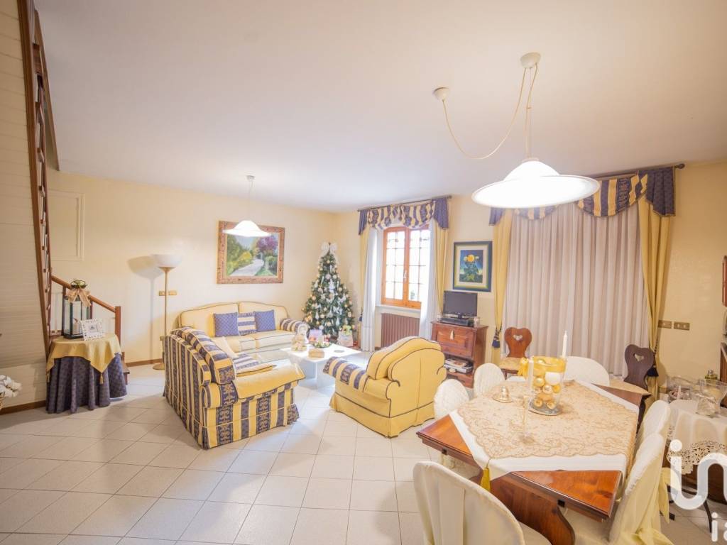casa indipendente in vendita a Senigallia
