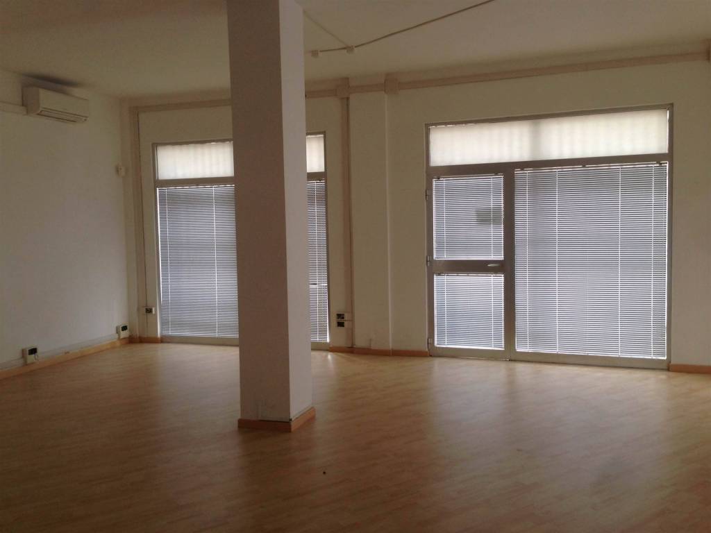 ufficio in vendita a Senigallia