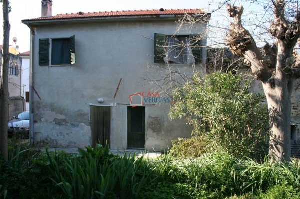 casa indipendente in vendita a Senigallia in zona Montignano