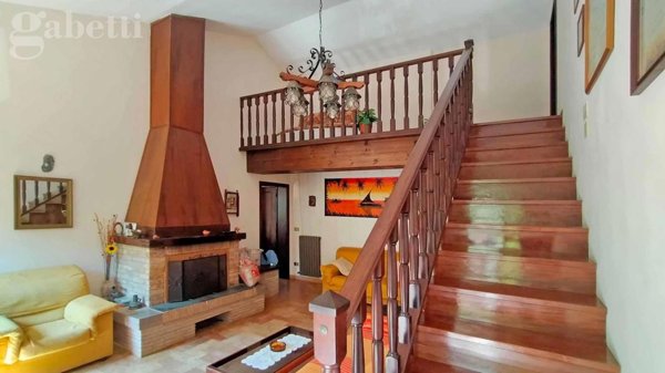 casa indipendente in vendita a Senigallia