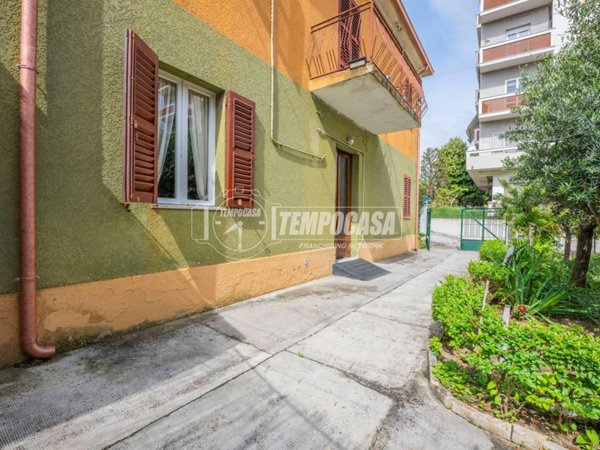 casa indipendente in vendita a Senigallia in zona Marzocca