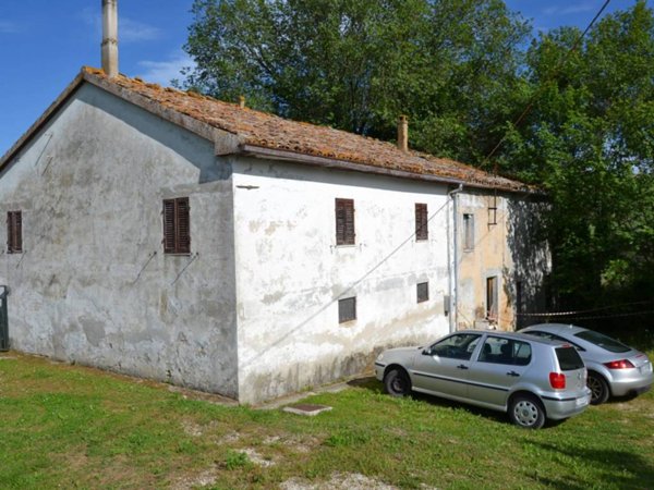 casale in vendita a Senigallia in zona Borgo Passera