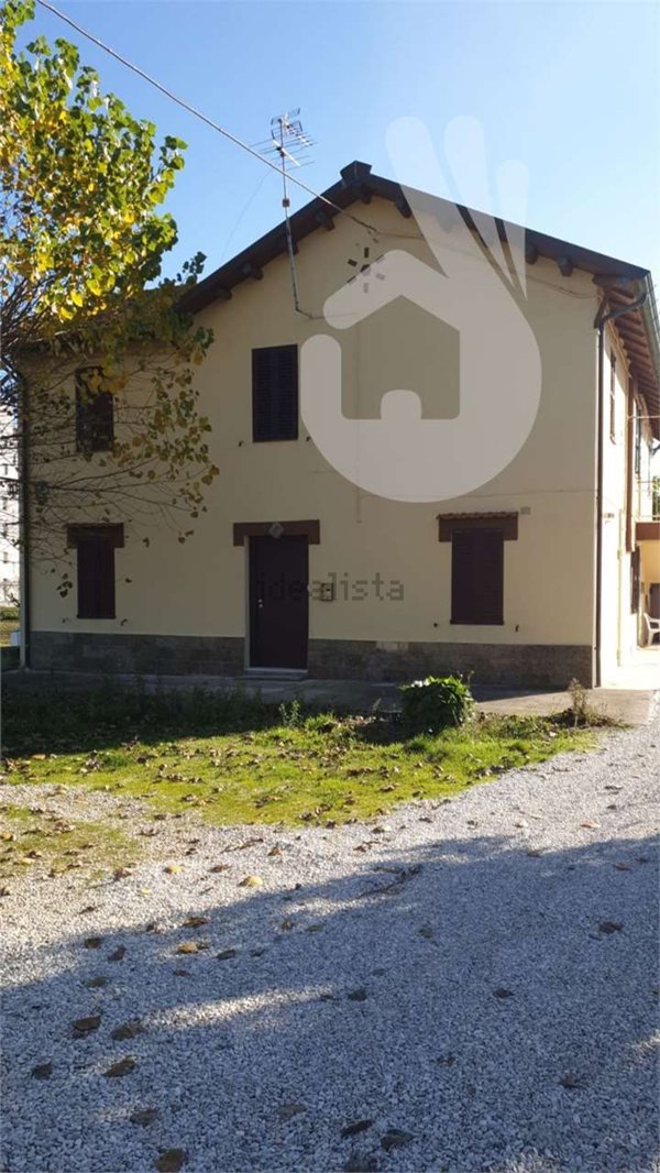 casa indipendente in vendita a Senigallia in zona Marzocca