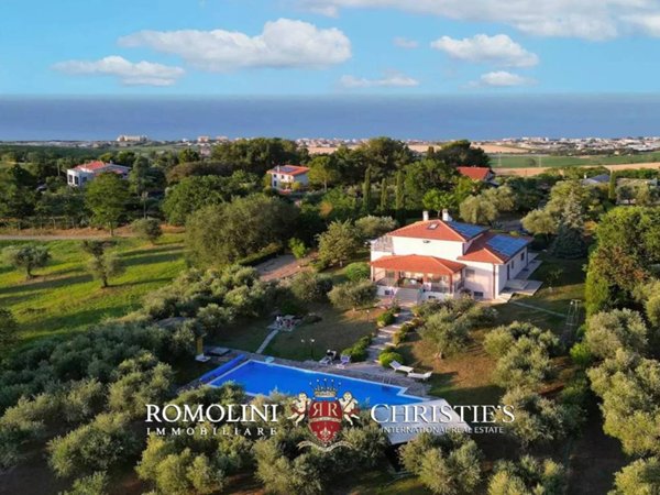 casa indipendente in vendita a Senigallia