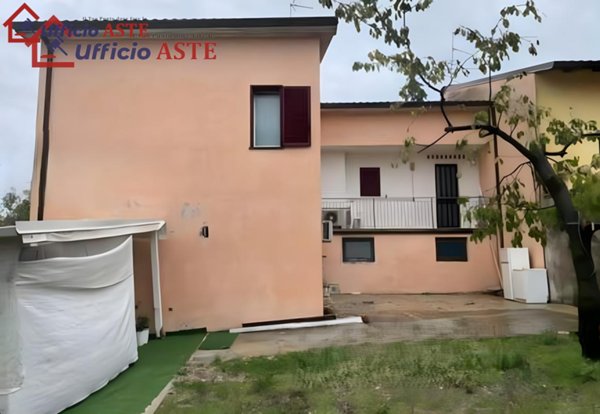 negozio in vendita a Senigallia in zona Sant'Angelo
