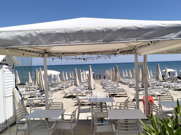 negozio in vendita a Senigallia