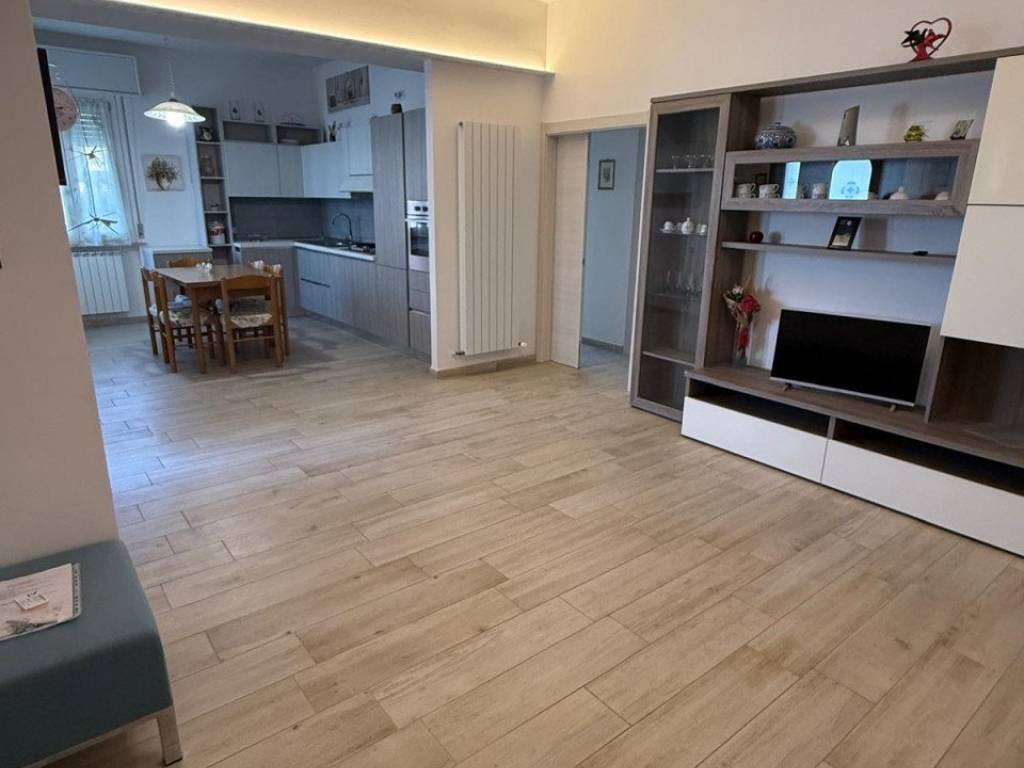 appartamento in vendita a Senigallia in zona Cesano