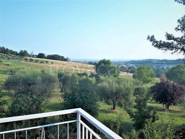 casa indipendente in vendita a Senigallia