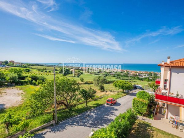 appartamento in vendita a Senigallia in zona Montignano