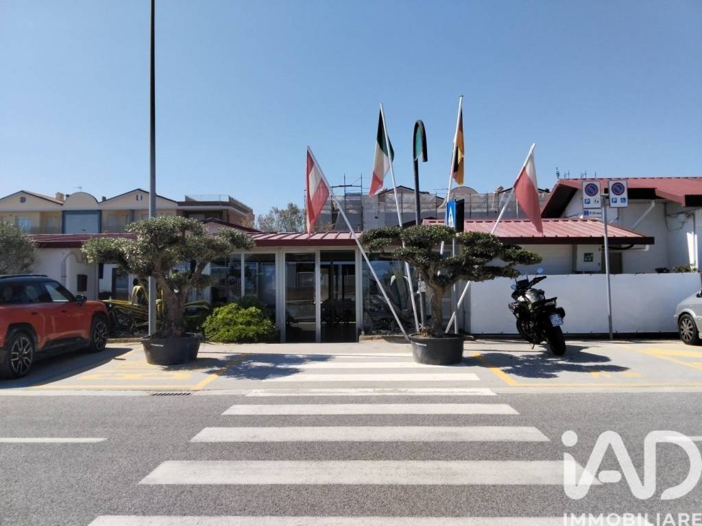 negozio in vendita a Senigallia