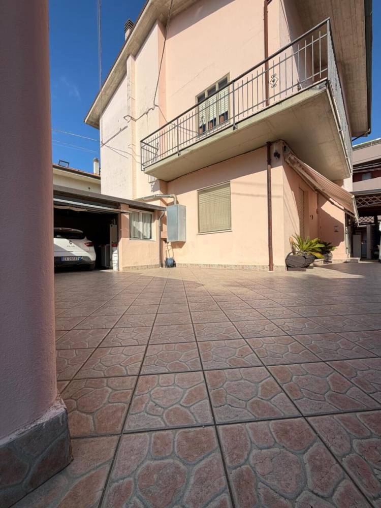 casa indipendente in vendita a Senigallia