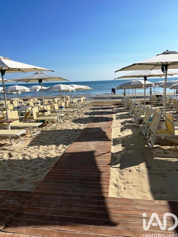 villa in vendita a Senigallia in zona Cesano