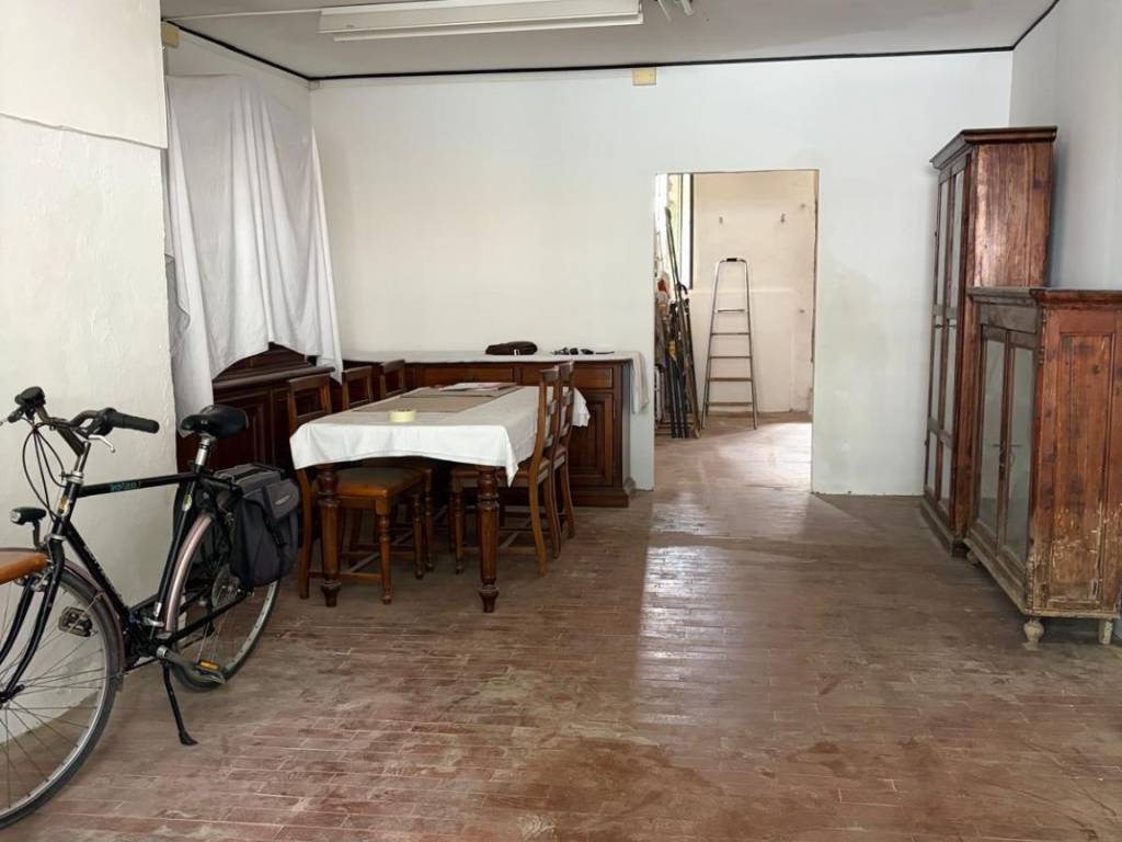negozio in vendita a Senigallia