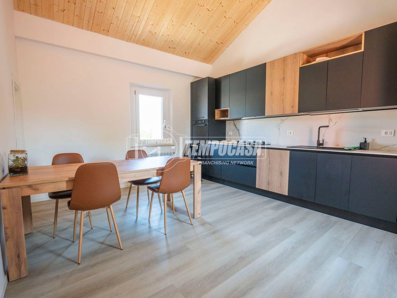 casa indipendente in vendita a Senigallia in zona Cesano