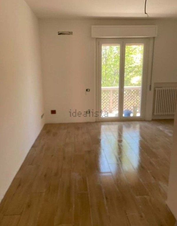 appartamento in vendita a Senigallia in zona Cesano