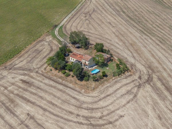 casa indipendente in vendita a Senigallia in zona Vallone