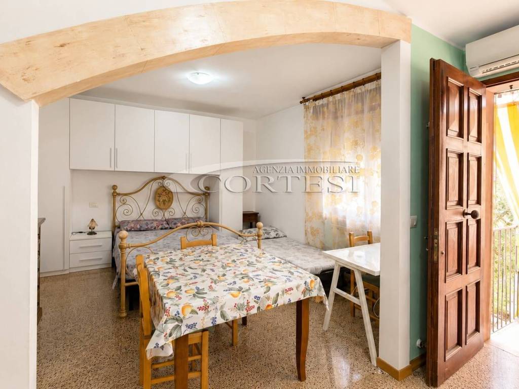 appartamento in vendita a Senigallia in zona Cesano