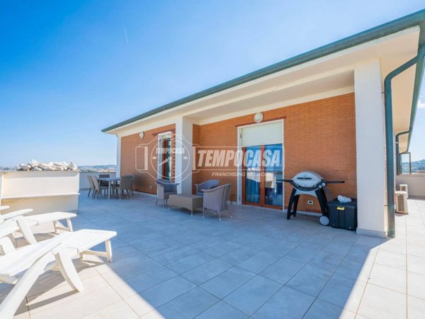 appartamento in vendita a Senigallia in zona Cesano