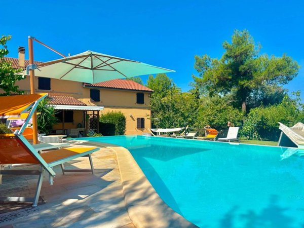 casa indipendente in vendita a Senigallia