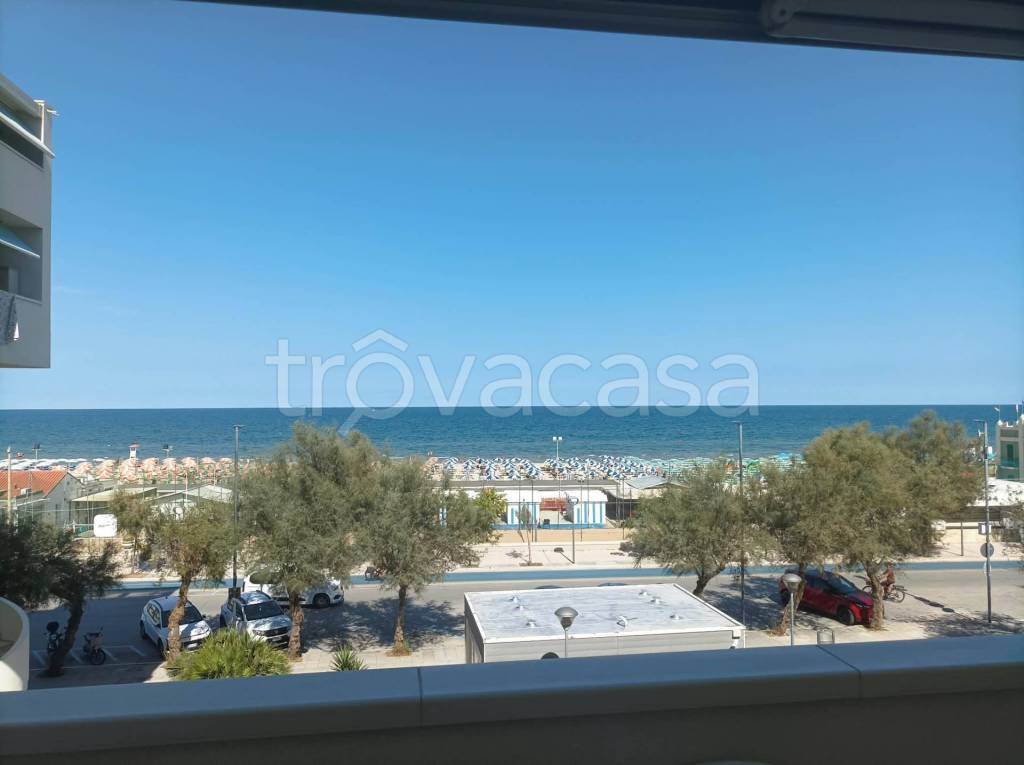 appartamento in vendita a Senigallia in zona Cesano