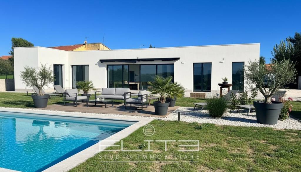 casa indipendente in vendita a Senigallia in zona Montignano