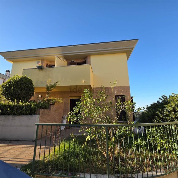 casa indipendente in vendita a Senigallia in zona San Silvestro
