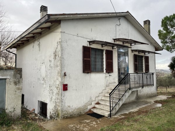 casa indipendente in vendita a Senigallia