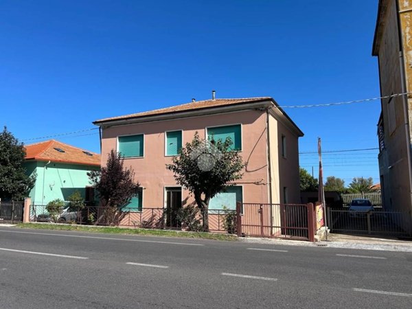 casa indipendente in vendita a Senigallia in zona Marzocca
