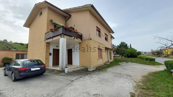 appartamento in vendita a Senigallia in zona Bettolelle