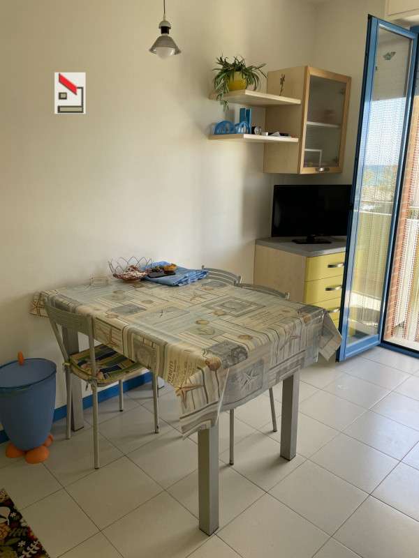 appartamento in vendita a Senigallia in zona Cesano