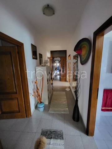 appartamento in vendita a Serra de' Conti in zona Osteria