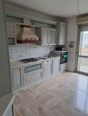 appartamento in vendita a Serra de' Conti in zona Osteria