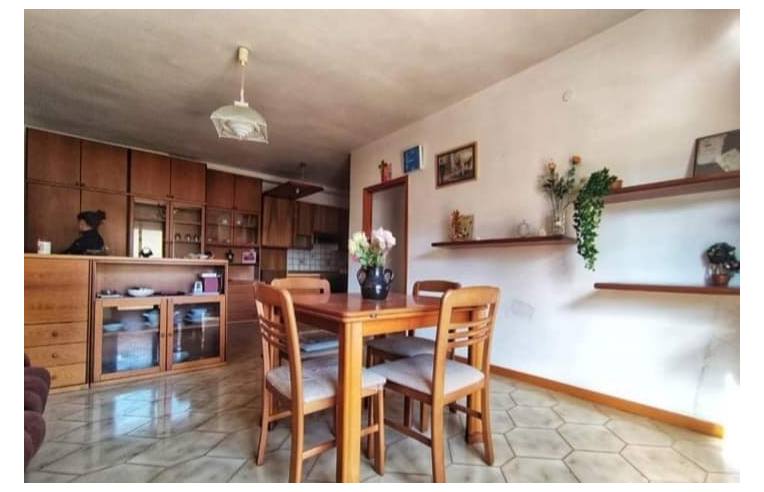 appartamento in vendita a Serra de' Conti in zona Osteria