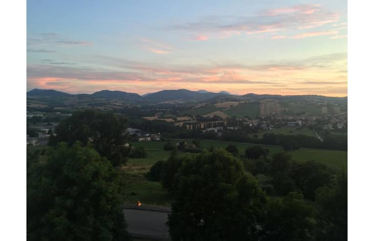 casa indipendente in vendita a Serra de' Conti