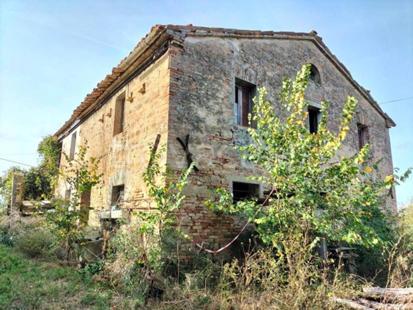 casa indipendente in vendita a Serra de' Conti