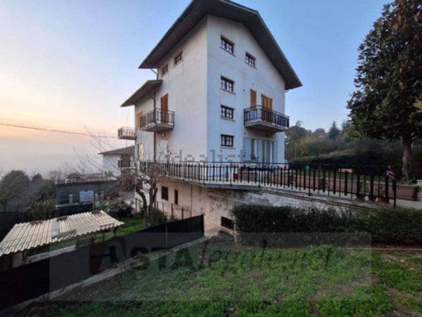 appartamento in vendita a Serra de' Conti