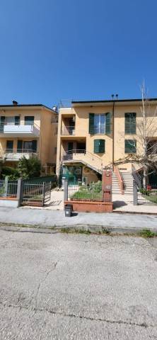casa indipendente in vendita a Serra de' Conti in zona Osteria