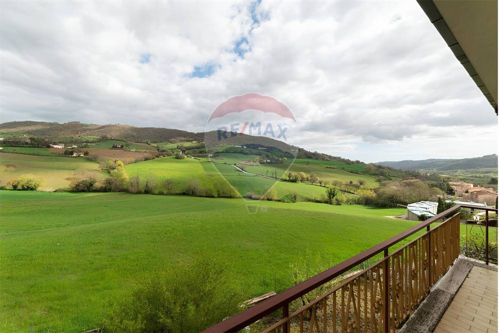 appartamento in vendita a Serra San Quirico